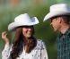  Calamity Kate de Cambridge et Buffalo Bill de Galles très complices et enthousiastes au Stampede, grand-messe mondiale du rodéo à Calgary. 
 William et Kate, Royal Tour au Canada, jour 8 (jeudi 7 juillet 2011). Pour l'avant-dernier jour de leur visite officielle, le prince William et son épouse la duchesse Catherine de Cambridge ont rallié Calgary, leur dernière étape au Canada avant un déplacement de trois jours à Los Angeles. 