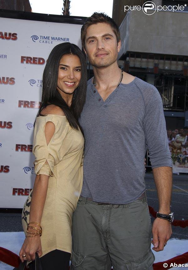 Roselyn Sanchez et Eric Winter, un couple glamour au possible