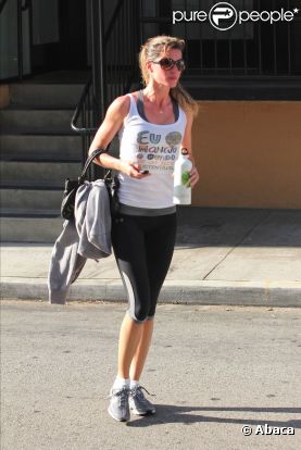 Gisele Bündchen sort de la salle de gym après une séance de sport très intense ! Los Angeles, 8 juillet 2011