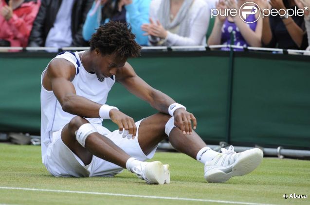 Gaël Monfils, à Wimbledon 2011, avait le coeur lourd : son ami Philippe Manicom, atteint d'un cancer, venait d'être plongé dans un coma artificiel. Il est mort le 14 juillet.
