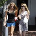 Emma Roberts refuse toujours d'adopter le style sexy des stars californiennes