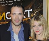 Nicolas Bedos et Mélanie Laurent, à Paris, le 5 février 2010.