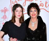 Anny Duperey et sa fille Sara Giraudeau en mars 2010. 