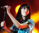 Nolwenn Leroy continue le combat avec une foule de stars