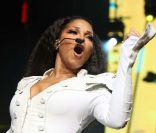 Janet Jackson sur scène à Paris, le 26 juin 2011.<br />