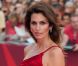 Cindy Crawford, sculpturale, soutient George Clooney pour la Mostra de Venise