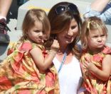 Mirka Federer est venue encourager son mari Roger avec ses jumelles lors du second tour de l'US Open le 2 septembre.