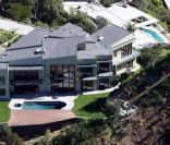 La maison de Rihanna à Los Angeles, qu'elle a acheté en 2009 et qui est défectueuse
