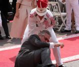Le prince Laurent de Belgique et son épouse au mariage du prince Albert et de la princesse Charlene de Monaco, début juillet 2011. 