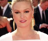 Julia Stiles, lors de la soirée des Creative Arts Emmy Awards, à Los Angeles, samedi 10 septembre 2011.