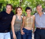 Erick Chabot en juillet 2002 avec Shirley Bousquet, Adeline Blondieau et David Brécourt 