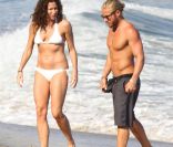 Minnie Driver profite du soleil avec son Matthew. Malibu, août 2011 