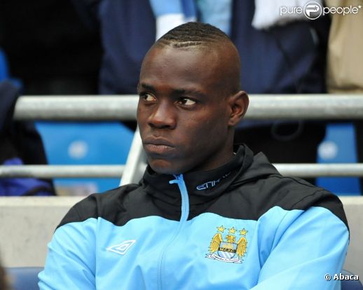 Mario Balotelli, l'enfant terrible du football a été entendu jeudi 15 septembre à Naples pour ses supposés liens à la mafia napolitaine.
