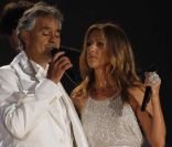Andrea Bocelli et Céline Dion, en concert à Central Park, ont interprété <em>The Prayer</em>, un titre sorti en 1999, le 15 septembre 2011.