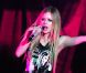 Avril Lavigne : Une vraie pile électrique montée sur ressorts de passage à Paris