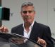 George Clooney dans les rues de Beverly Hills, sur le tournage d'une publicité, le 16 septembre 2011 
