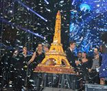 Le gâteau d'anniversaire lors des 25 ans de Paris Première au Grand Palais, à Paris. Le 20 septembre 2011