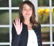 Carla Bruni-Sarkozy dévoile pour la première fois son ventre rond dans une petite robe blanche chic ! Deauville, mai 2011 