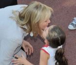 La princesse Charlene de Monaco élégante et épanouie le 29 septembre 2011 à La Turbie.