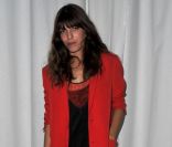 Lou Doillon au défilé printemps-été 2012 de Givenchy lors de la Fashion Week parisienne le 2 octobre 2011