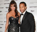  Chrissy Teigen et John Legend au Whitney Gala and Studio Party à New York le 5 octobre 2011 