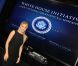 Shakira participe à sa première réunion au sein de la Commision de conseil présidentiel sur l'excellence éducative pour les Hispaniques, à Washington, le 6 octobre 2011.