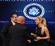 Shakira participe à sa première réunion au sein de la Commision de conseil présidentiel sur l'excellence éducative pour les Hispaniques, à Washington, le 6 octobre 2011.