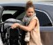 Jessica Alba à Santa Monica, est allée rendre visite à son époux Cash Warren le 10 octobre 2011