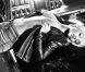 Rihanna : terriblement sensuelle pour la campagne Armani Jeans. Photos signées Steven Klein.