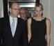 Albert de Monaco et sa magnifique princesse Charlene jouent collectif