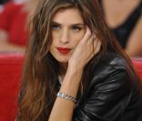 Maïwenn lors de l\'enregistrement de Vivement dimanche - 12 octobre 2011<br />