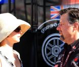 Ashley Judd après l'accident qui a coûté sa vie à Dan Wheldon le 16 octobre 2011 à Las Vegas