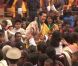 Dimanche 16 octobre 2011, le roi Jigme Khesar du Bhoutan et la reine Jetsun, entourés de près de 50 000 sujets, ont vécu l'apothéose des célébrations de leur mariage au stade de Thimpu, après la cérémonie du 13 octobre à Punakha.