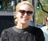 Sharon Stone dans les rues de Los Angeles le 7 octobre 2011