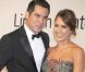 Jessica Alba brille sur tapis rouge et dévoile son corps après bébé