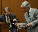 Procès de Conrad Murray accusé d'homicide involontaire sur Michael Jackson à Los Angeles le 31 octobre 2011 - ici Paul White et Michael Flanagan l'avocat de la défense