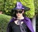 Jennifer Garner, enceinte et en sorcière, pour aller déposer ses filles à l'école, le 31 octobre 2011 à Santa Monica en Californie
