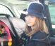 Jessica Alba à l'aéroport de LAX avec sa fille Haven, le 5 novembre 2011