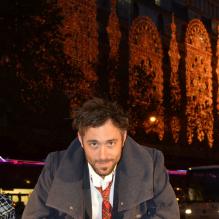 Charlie Winston illumine les Galeries Lafayette pour Noël le 8 novembre 2011 à Paris