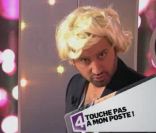 Quand Cyril Hanouna imite Arnaud Lemaire dans la bande-annonce de Touche pas à mon poste sur France 4, jeudi 17 novembre 2011 