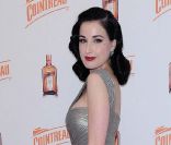 Dita von Teese est la sublime égérie de Cointreau, à Miami, le 17 novembre 2011.