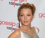 Blake Lively en Marchesa chez Cipriani sur Wall Street à New York, pour fêter le 100e épisode de Gossip Girl le 19 novembre 2011.