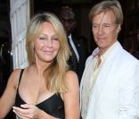 Heather Locklear et Jack Wagner en août 2011 à Londres<br />