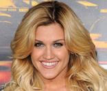 Ashley Roberts pose lors d'une soirée à Los Angeles en octobre 2010 