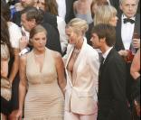 Sarah Marshall sur le tapis rouge