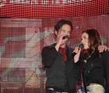 Mathieu Carnot et Roxane Le Texier lors du concert privé de la troupe de 1789, Les Amants de la Bastille, au VIP ROOM à Paris le 22 novembre 2011