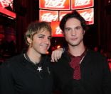 Mikelangelo Loconte et Mathieu Carnot lors du concert privé de la troupe de 1789, Les Amants de la Bastille, au VIP ROOM à Paris le 22 novembre 2011