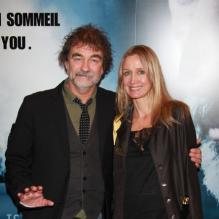 Olviier Marchal et sa femme Catherine lors de l'avant-première du film Les Lyonnais à Paris le 27 novembre 2011