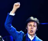 Paul McCartney à Bercy, Paris, le 30 novembre 2011.