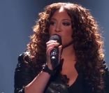 Earth Song par Melanie Amaro, dans X-Factor le 30 novembre 2011